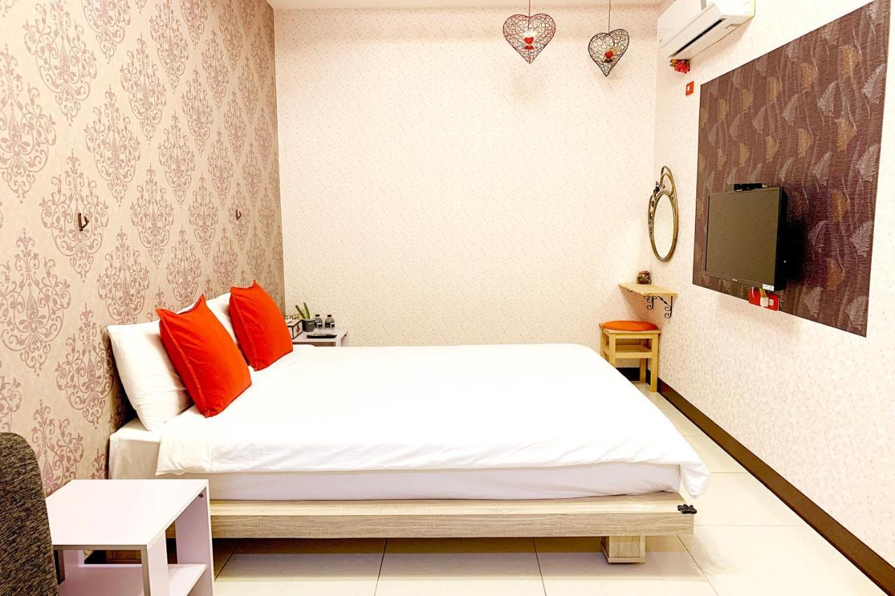 Snug-Nine Hotel Hengchun Exterior photo