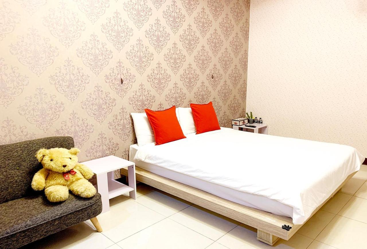 Snug-Nine Hotel Hengchun Exterior photo